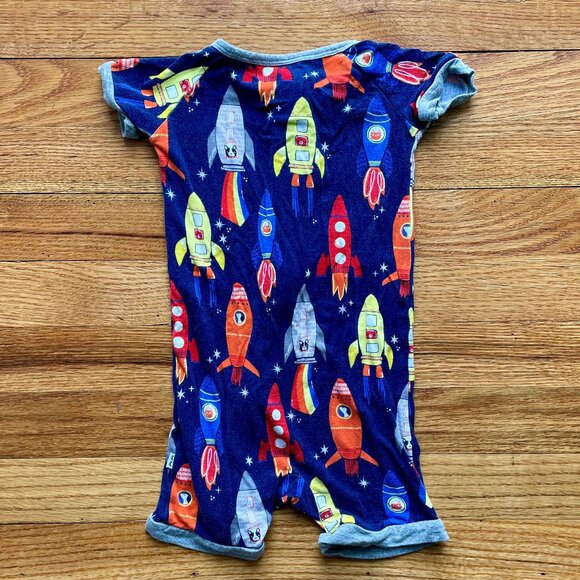 Little Sleepies Space Explorer Shorty Zippy Size 12-18 Month - Picture 7 of 7